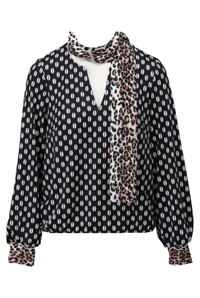 K-Design Top met design - B329 - Zwart