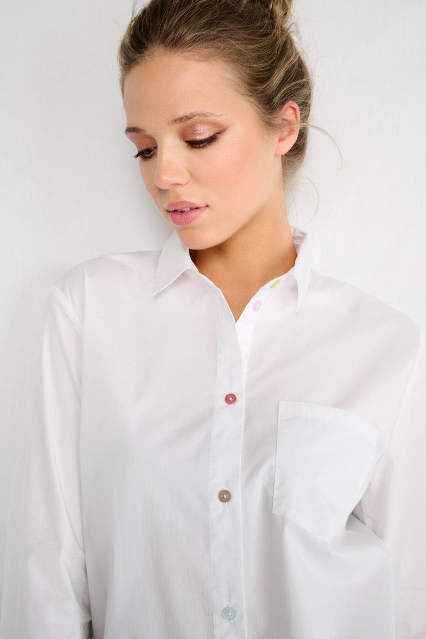 K-design - Blouse met gekleurde knopen (A754White) - What Els!