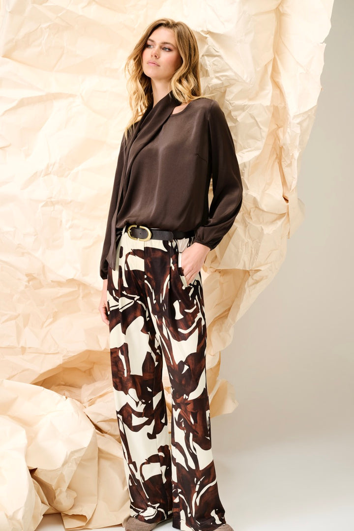 K-Design - Wijde broek met design & bijpassende riem (B132)