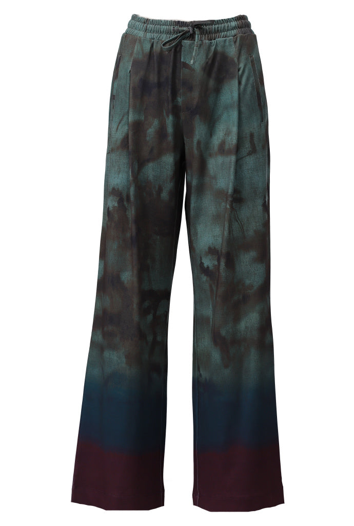 K-design Fall 2026 D207 P172 lifestyle image