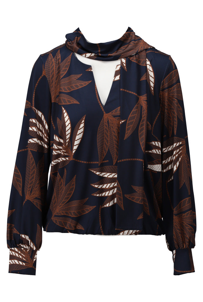 K-design Fall 2026 D307 P154 lifestyle image