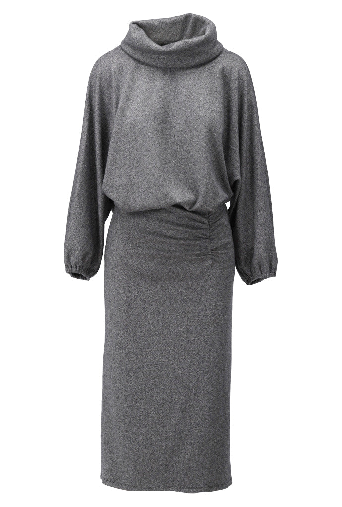 Soft touch midi jurk met rolkraag - D418L