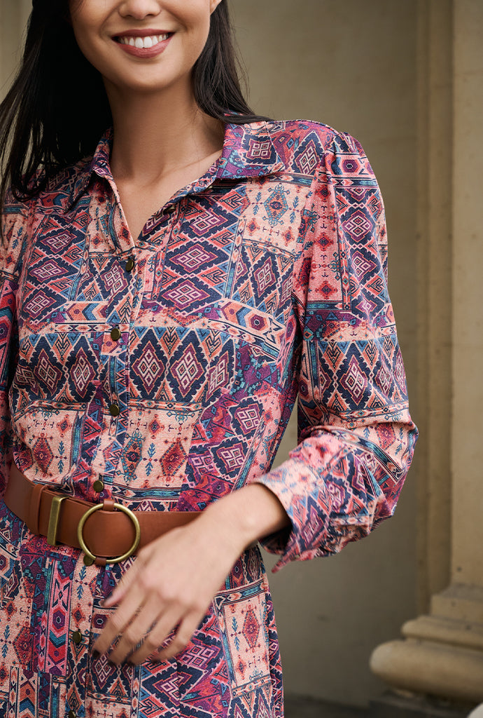 K-design - Maxi dress met print, knopen en bijpassende riem - What Els!