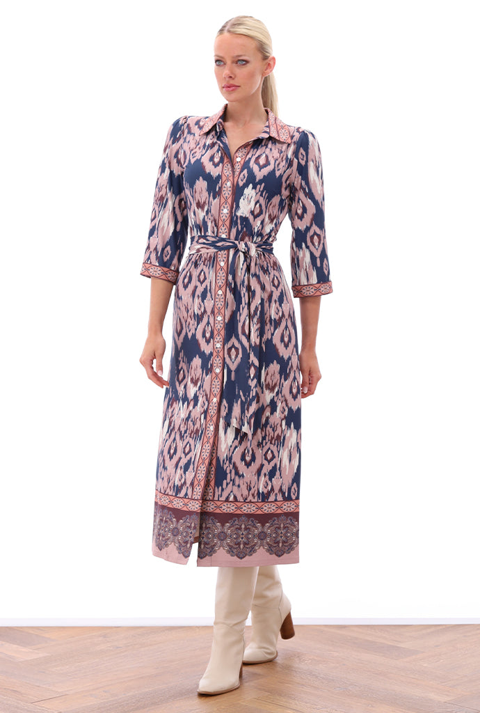 K-design - Maxi dress met print, knopen en stoffen riem - What Els!
