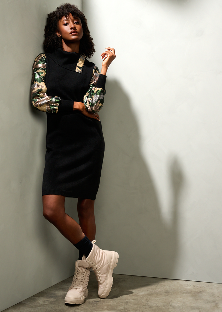 K-design - Mini dress met rolkraag en lovertjes - What Els!