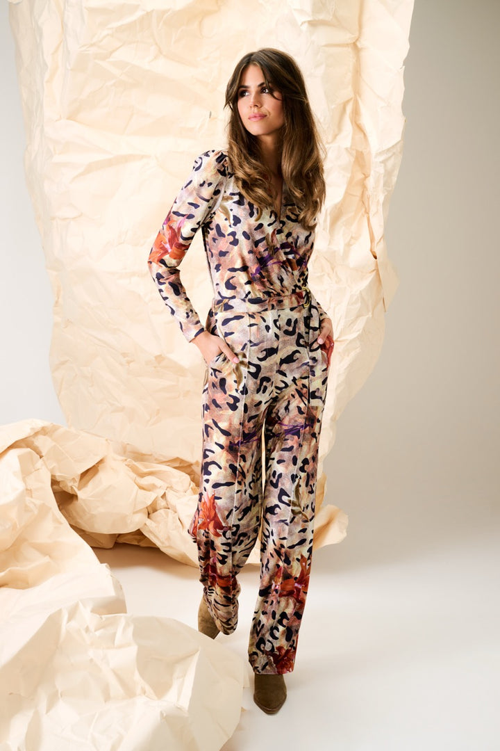 K-Design - Crossover jumpsuit met design en stoffen riem (B306)