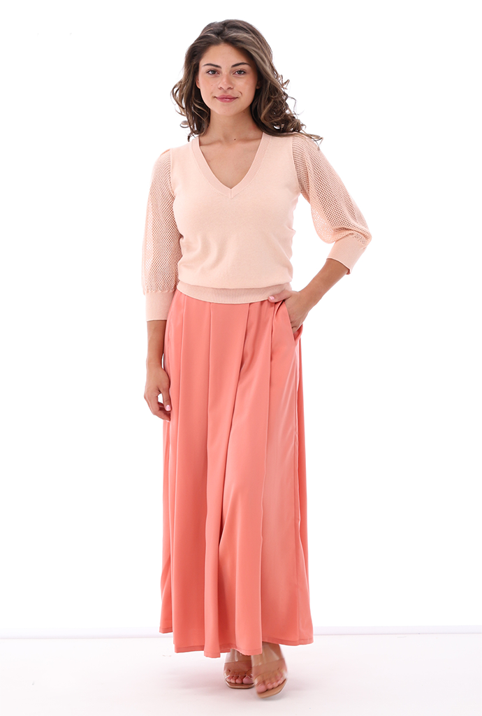 K-design - Pull met V-hals (A836Nude)