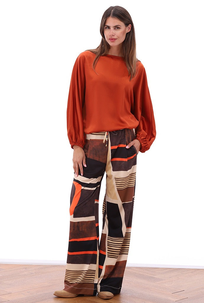 K-Design - Wijde broek met design en trekkoord (B310)