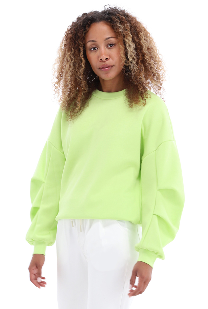 K-design - Pull avec ronde hals et mouwen spécial
