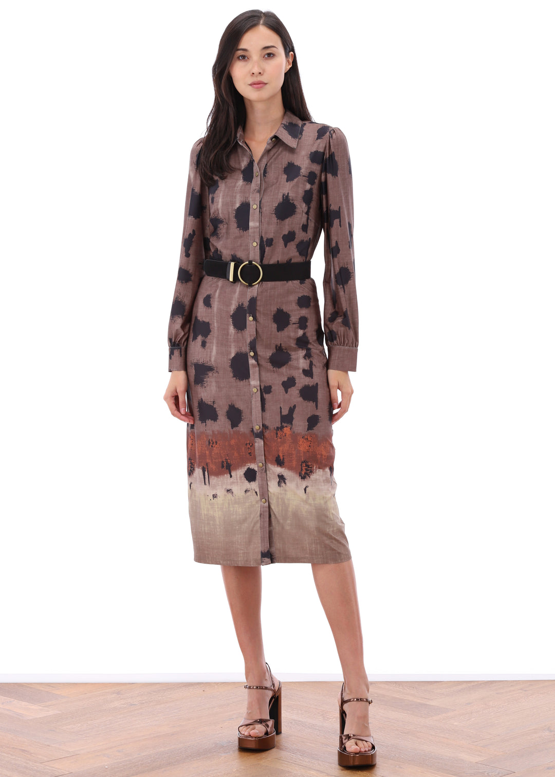 K-design - Midi dress met print, knopen en bijpassende riem - What Els!