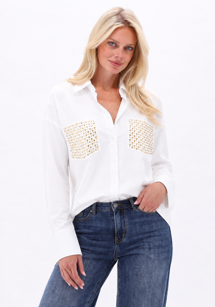 K-design - Oversized blouse met studs (A751White) — campagnebeeld WHITE