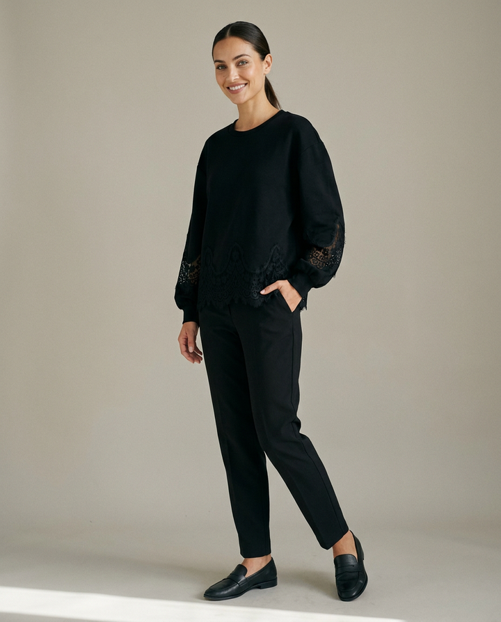 You're My Lobster — Top ronde hals met kant studio