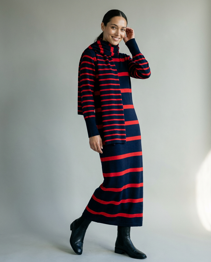You're My Lobster — Gebreide maxi jurk met strepen & sjaal studio Navy