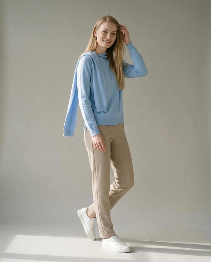 You're My Lobster — Pull met vastgemaakte sjaal studio Powder blue