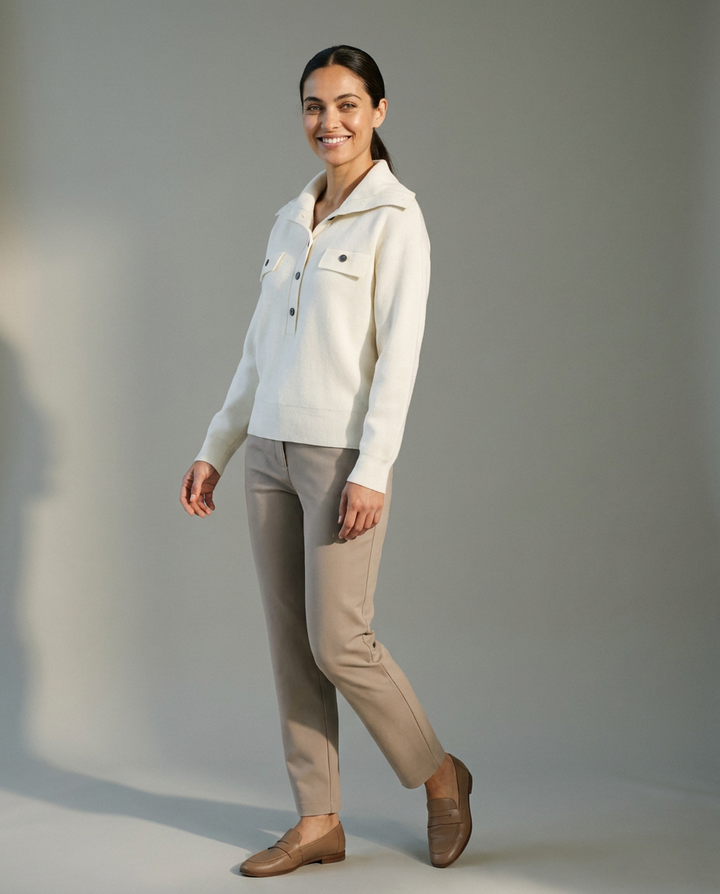 You're My Lobster — Pullover met knopen studio Ecru