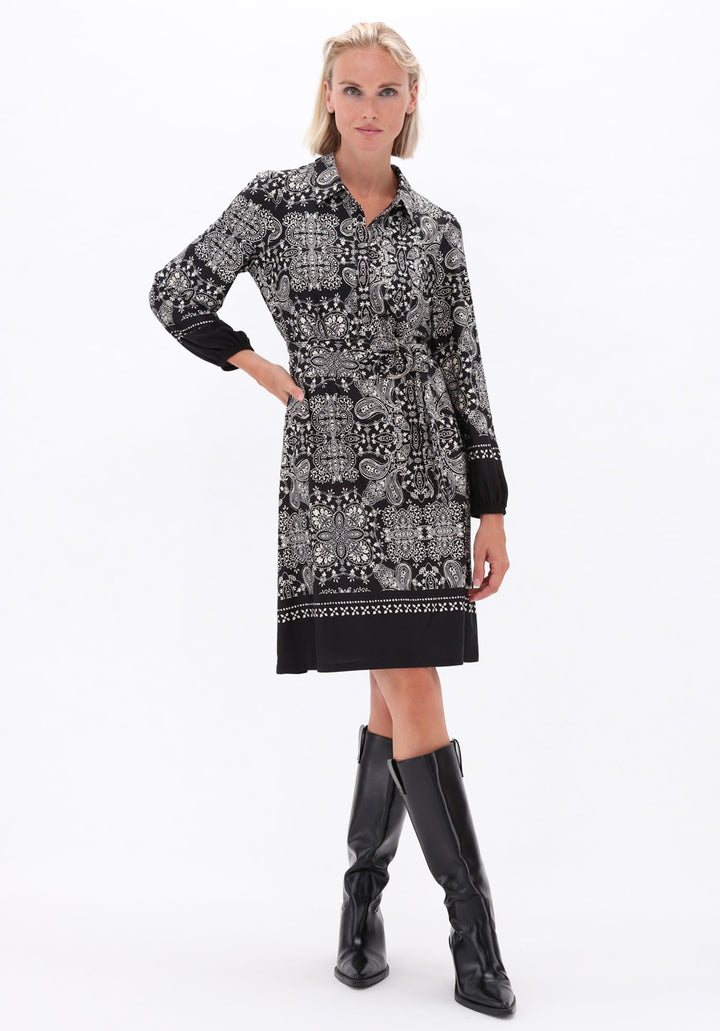 You're My Lobster — Jurk met paisley print — campagnebeeld P152