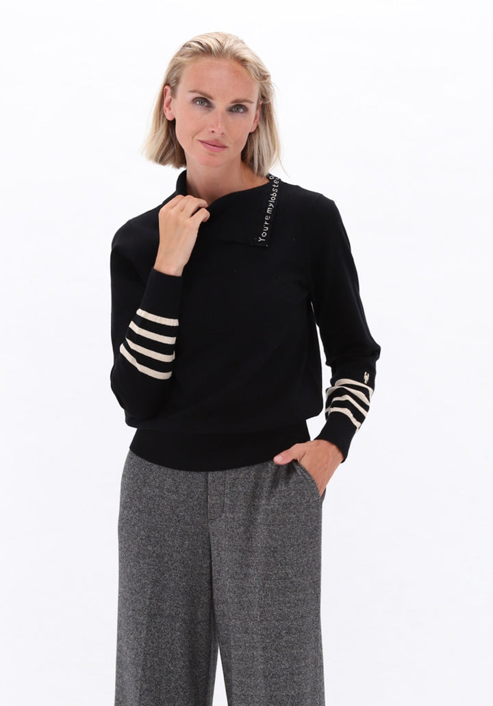 You're My Lobster — Soft touch spikkel broek — campagnebeeld DARKGREYMEL13