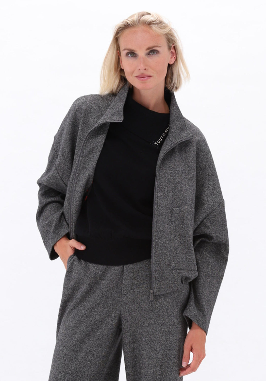 You're My Lobster — Soft touch spikkel broek — campagnebeeld DARKGREYMEL39