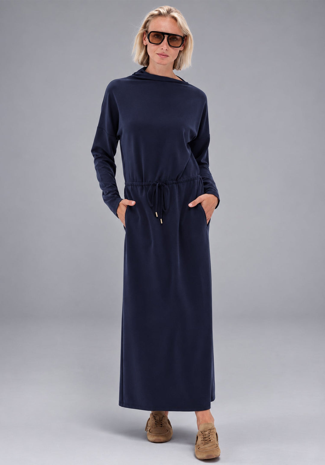 You're My Lobster — Soft touch maxi jurk — campagnebeeld NAVY