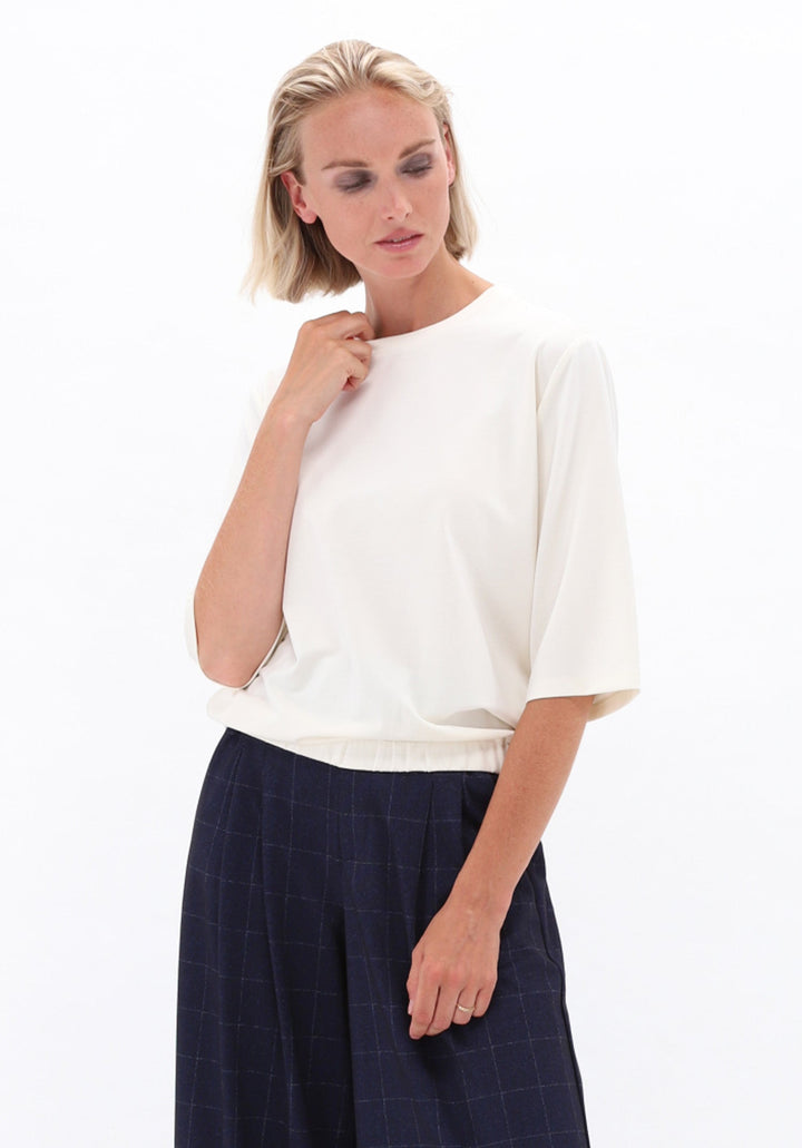 You're My Lobster — Soft touch top met ronde hals — campagnebeeld EGRET