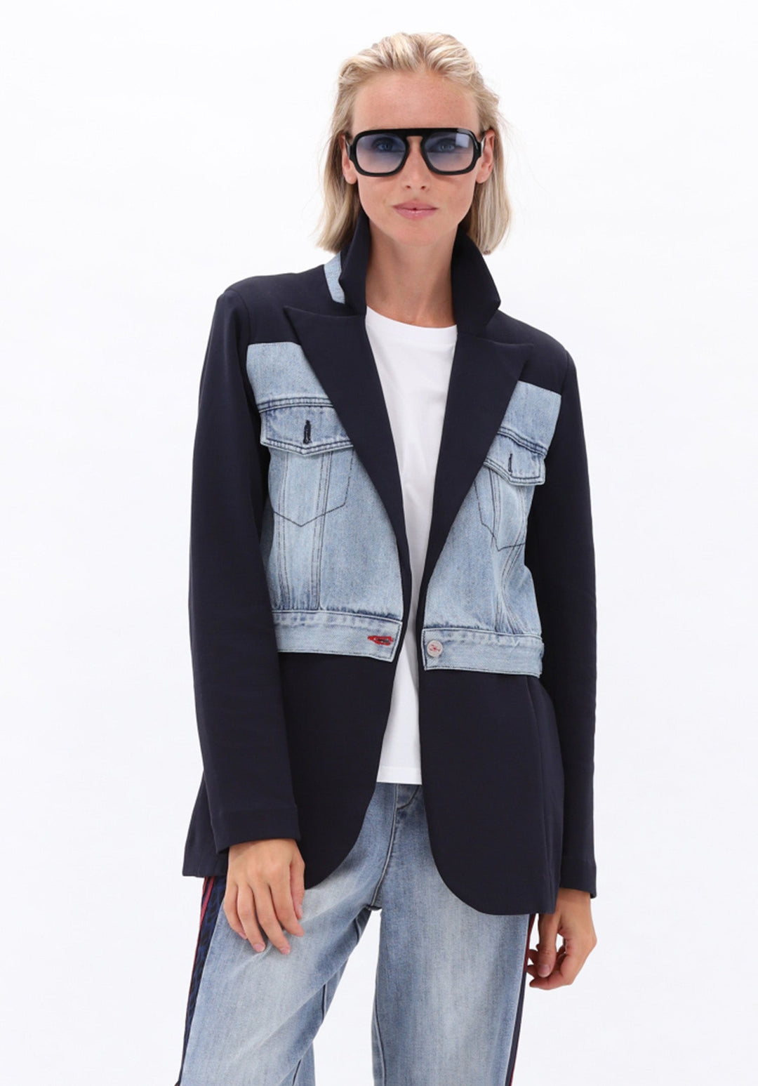 You're My Lobster — Jeans joggers met dierenprint & strepen — campagnebeeld BLUEDENIM24
