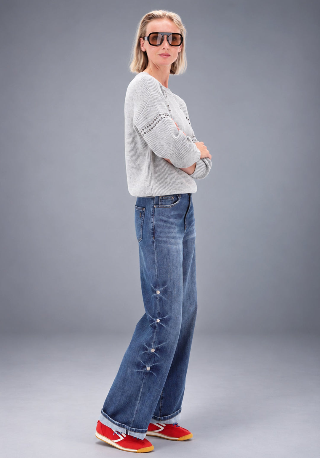 You're My Lobster — Wijde jeans met studs — campagnebeeld BLUEDENIM