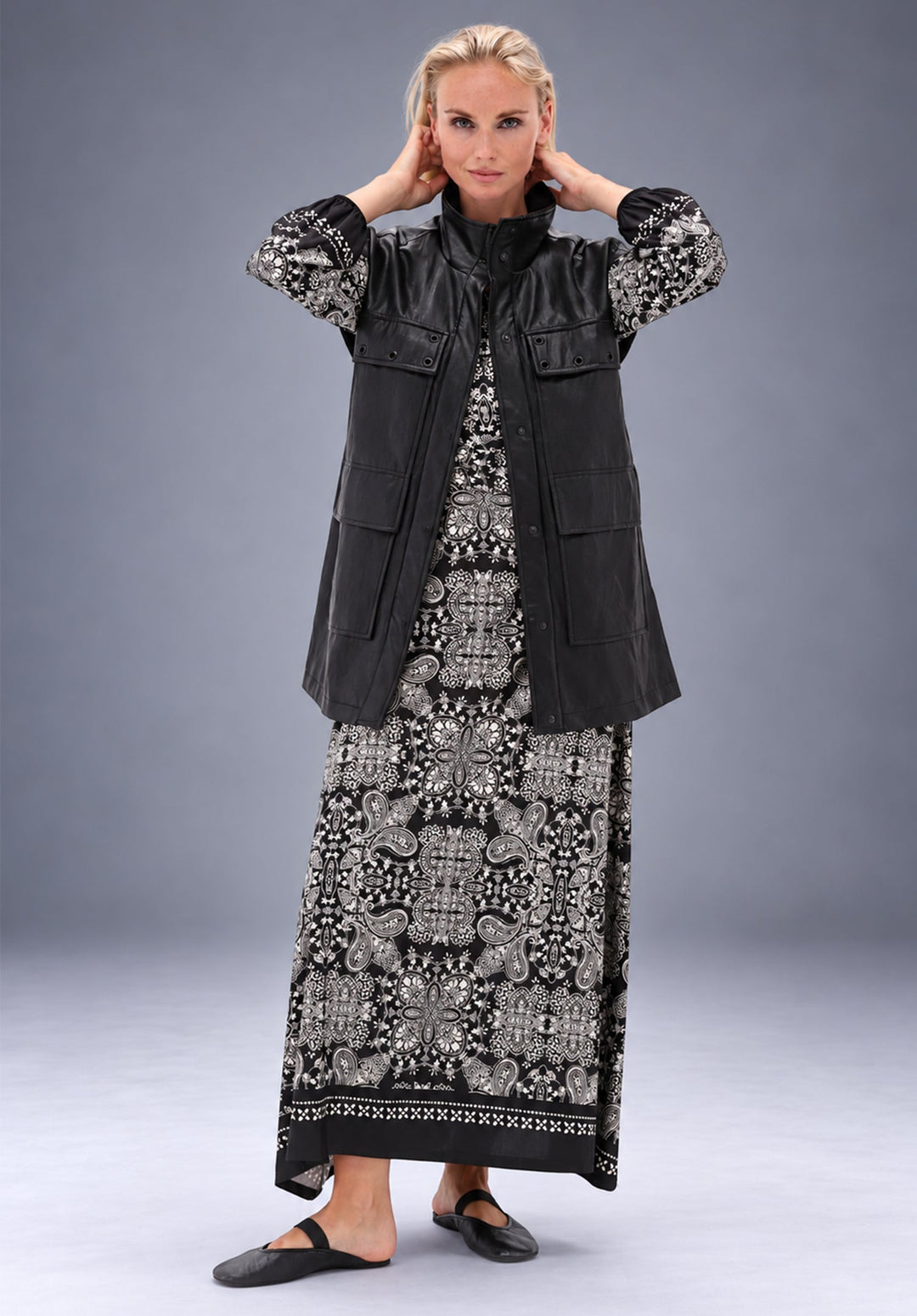 You're My Lobster — Gilet in lederlook met fantasie — campagnebeeld BLACK