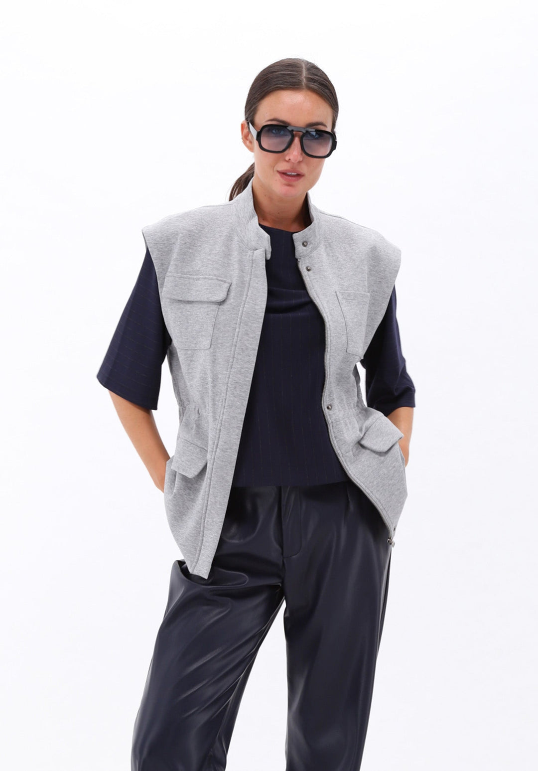 You're My Lobster — Broek in lederlook — campagnebeeld DARKBLUE1