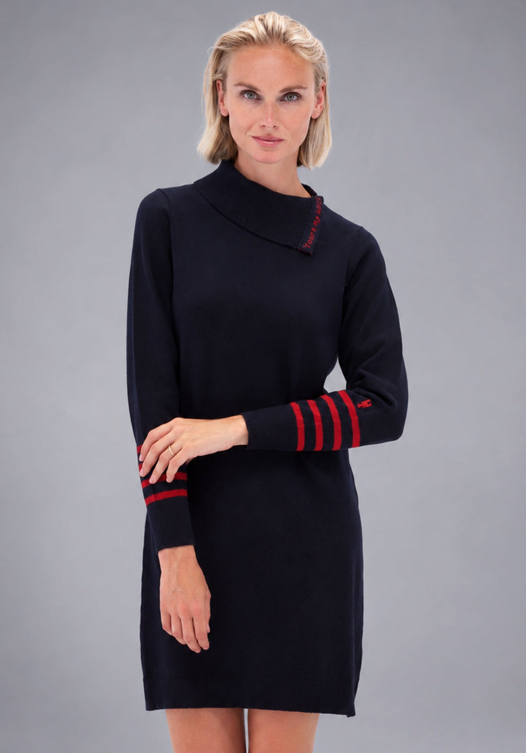 You're My Lobster — Gebreide jurk 'You're my lobster' — campagnebeeld NAVY
