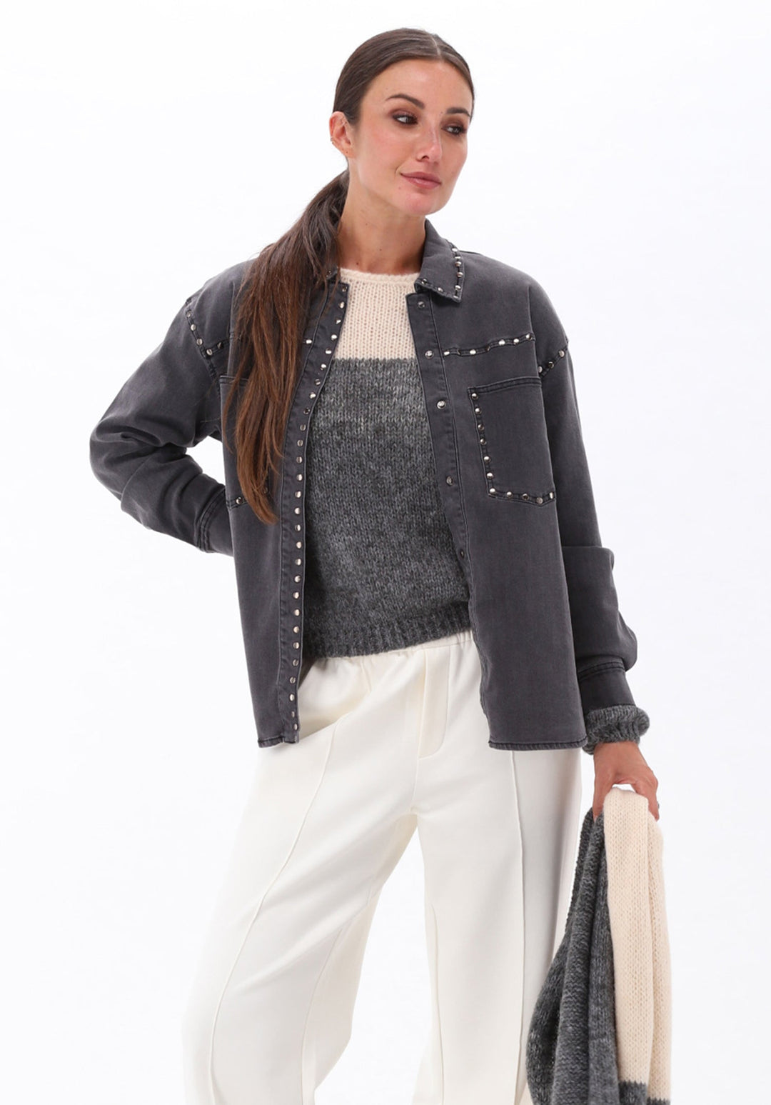 You're My Lobster — Dégradé pullover ronde hals & sjaal — campagnebeeld CASTLEROCK38