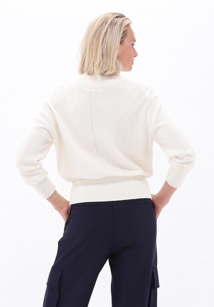 You're My Lobster — Pullover met rolkraag — campagnebeeld ECRU33