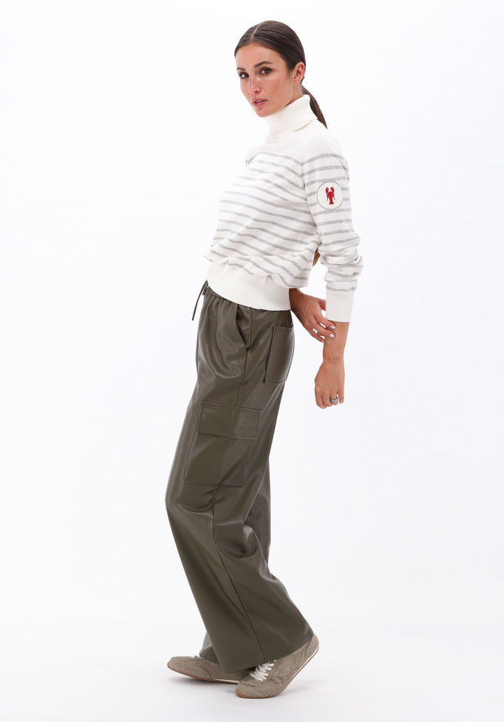 You're My Lobster — Pullover rolkraag met strepen — campagnebeeld ECRU