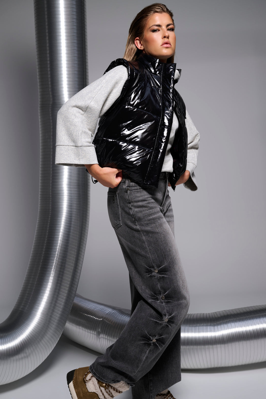 You're My Lobster — Laqué bodywarmer — publicity black knit