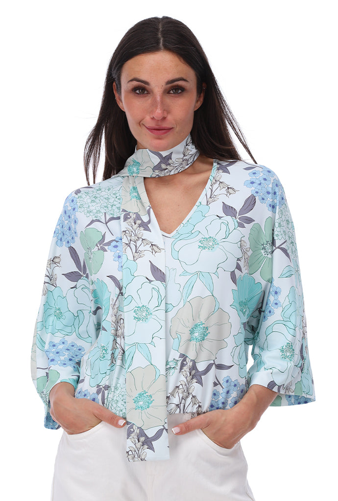 K-design - V hals top met print en sjaaltje (C314)
