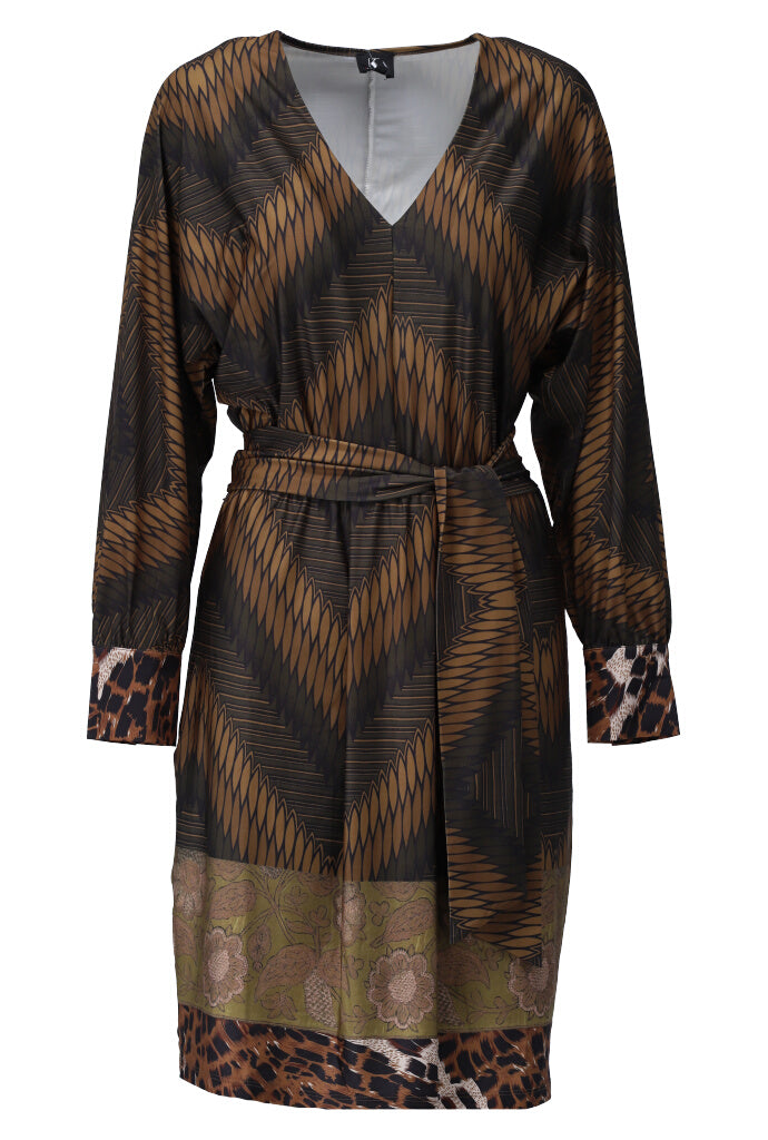 K-design - Mini dress met print, V-hals, plooi en stoffen riem - What Els!